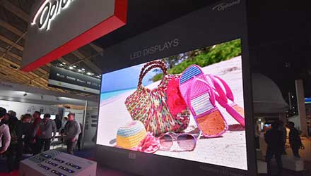 optoma led displays